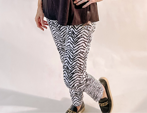 Black/White Zebra Print Ankle Pant